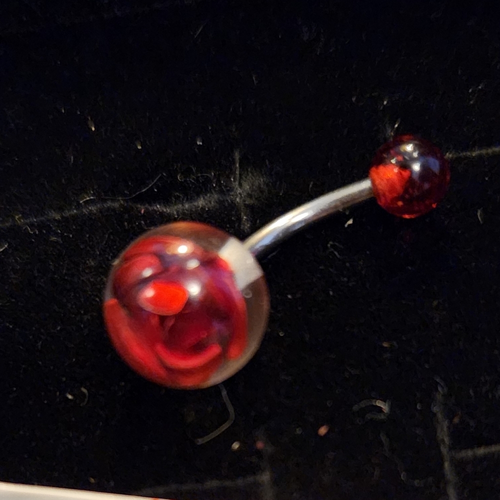Body Peircing Jewelry Curved Bar with Rose in Acrylic.